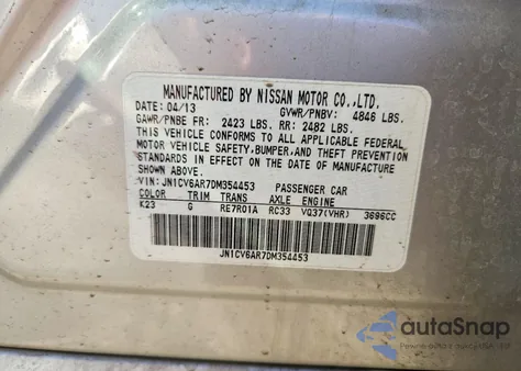 2013 Infiniti G37 z USA, uszkodzony, nr VIN JN1CV6AR7DM354453